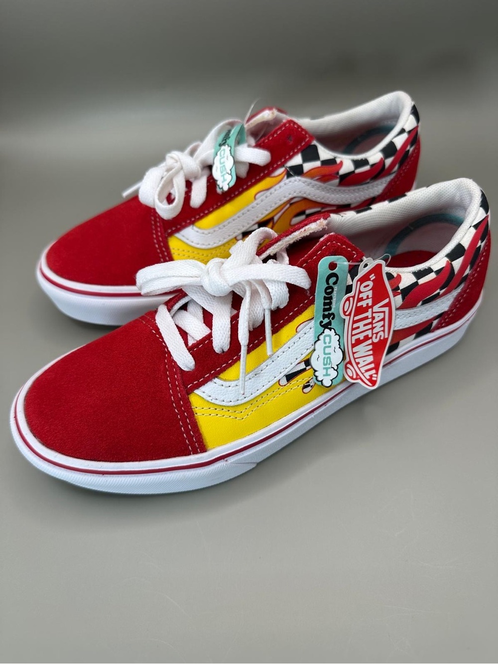 VANS Old Skool Red Checkerboard Flame Comfy Cush Size 4.5 J
